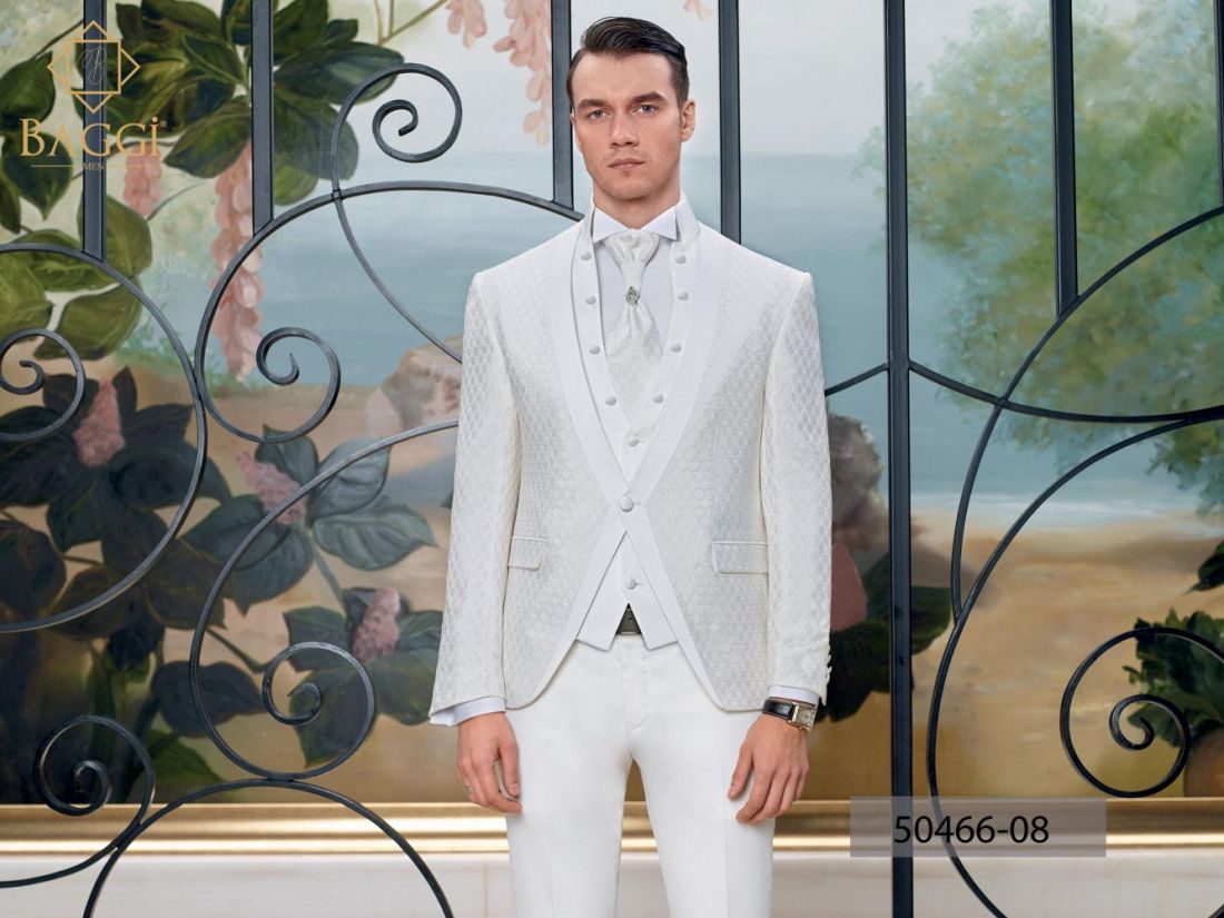 Trajes de novio Baggi 2026 en Alicante