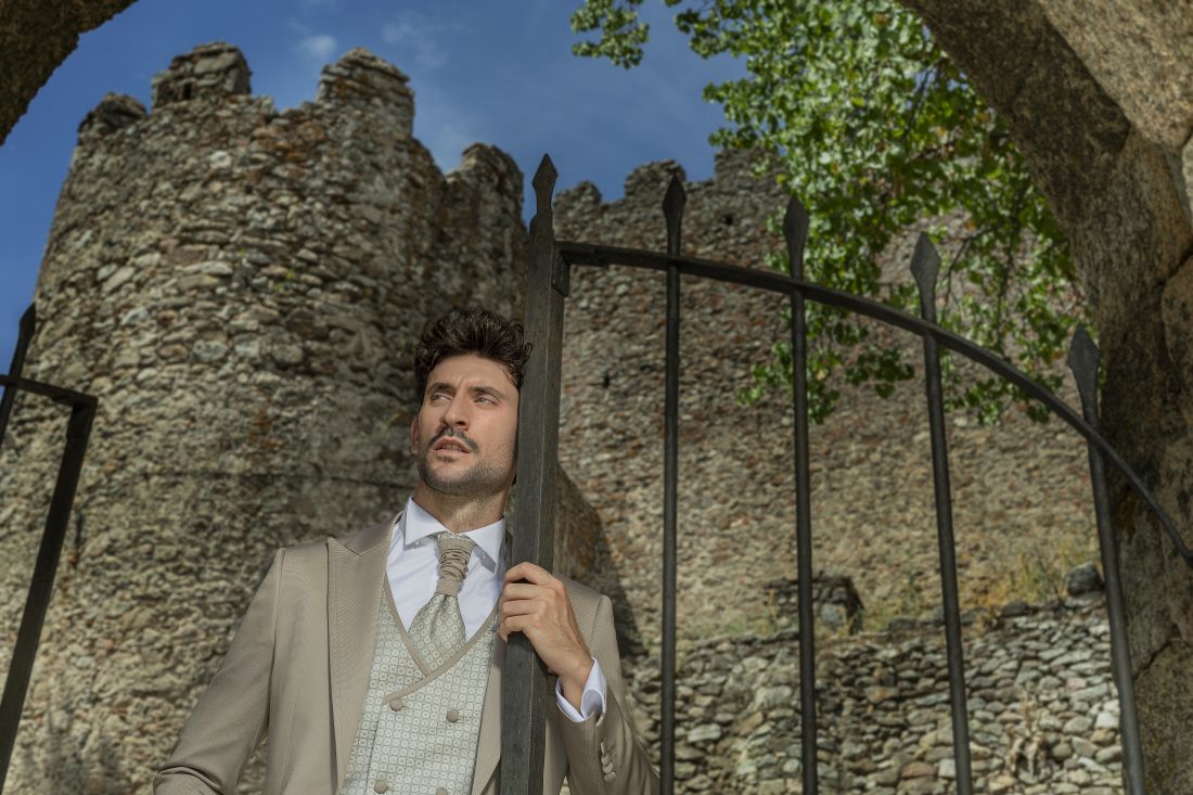 Trajes padrino de boda 2026