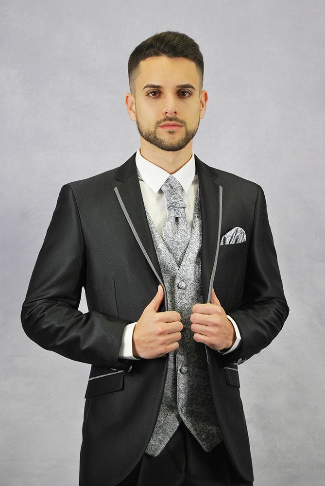 Traje completo desde 395€