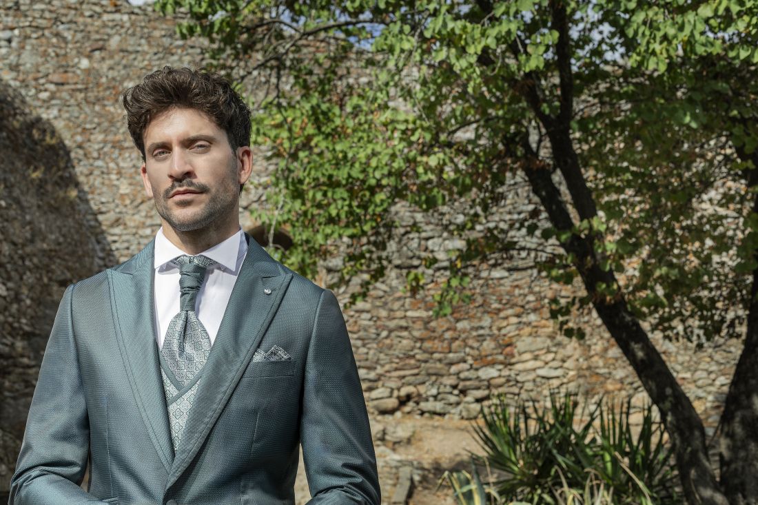 Trajes padrino de boda 2026