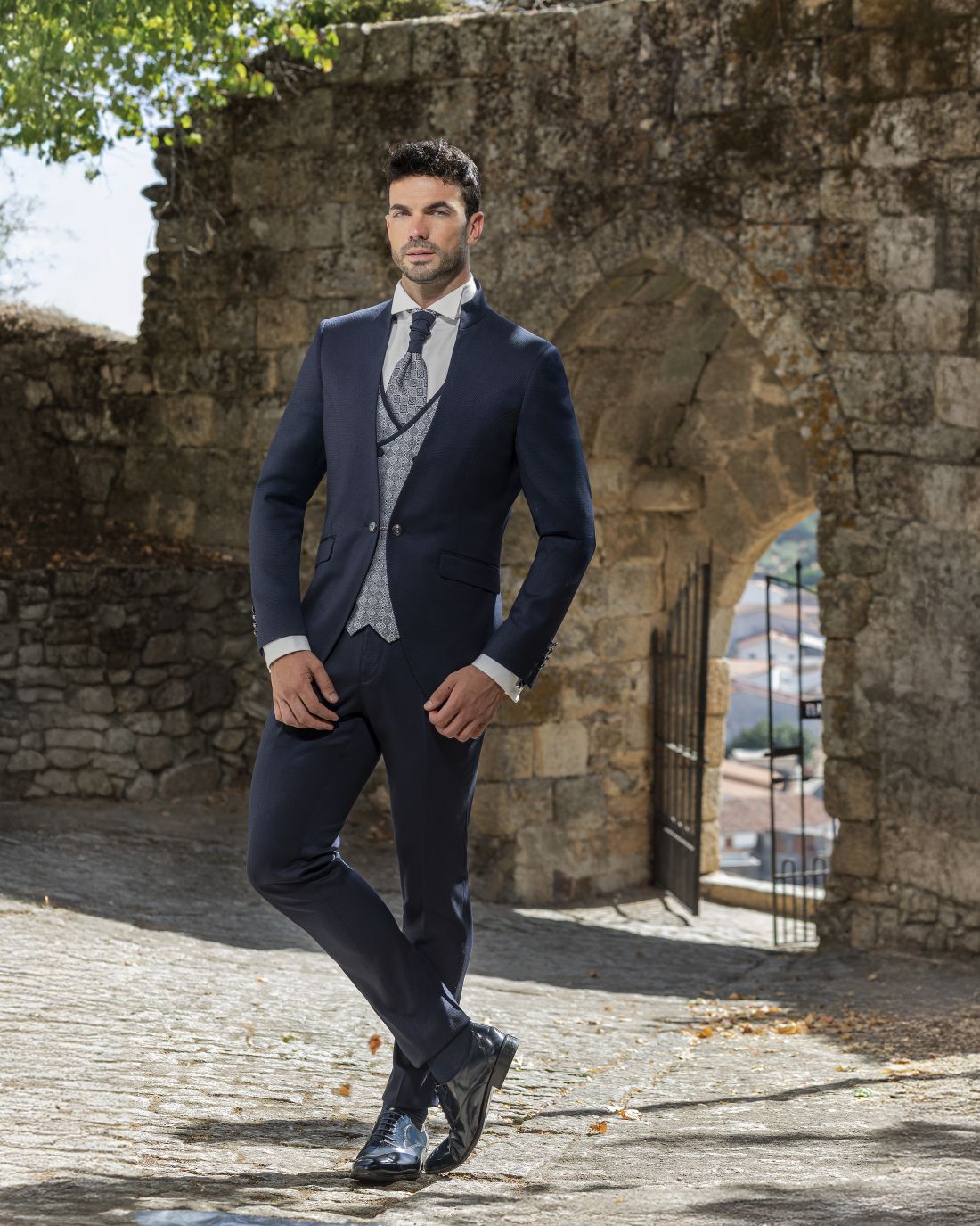 Traje de padrino en Castellón