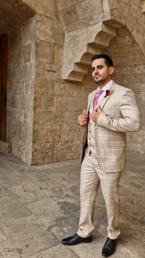 Traje cuadros tres piezas