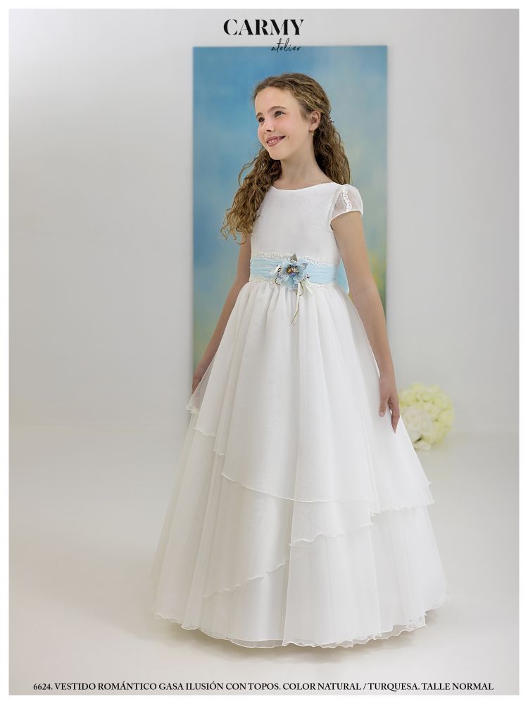 Carmy comunión 2026