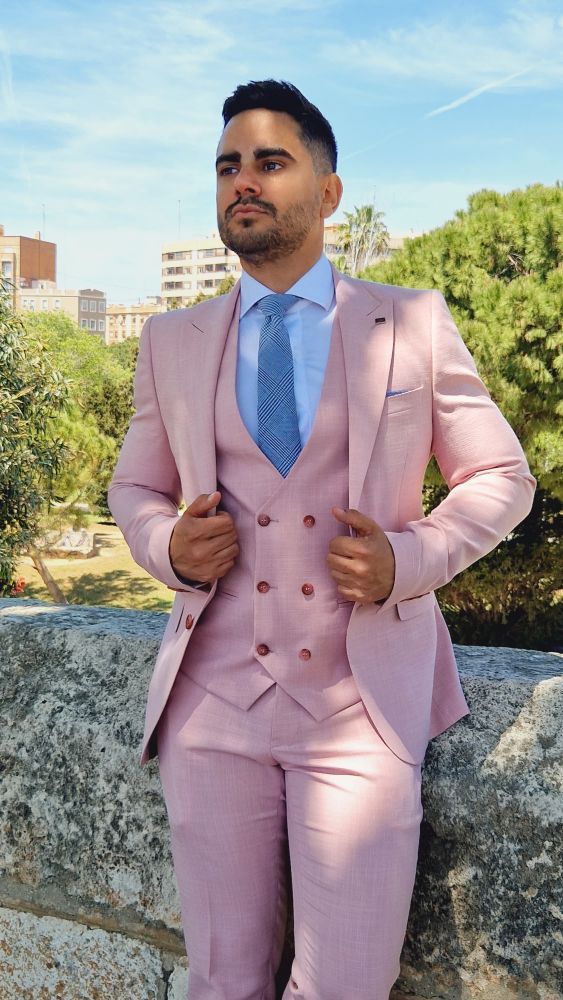 Traje rosa de festero con chaleco a juego