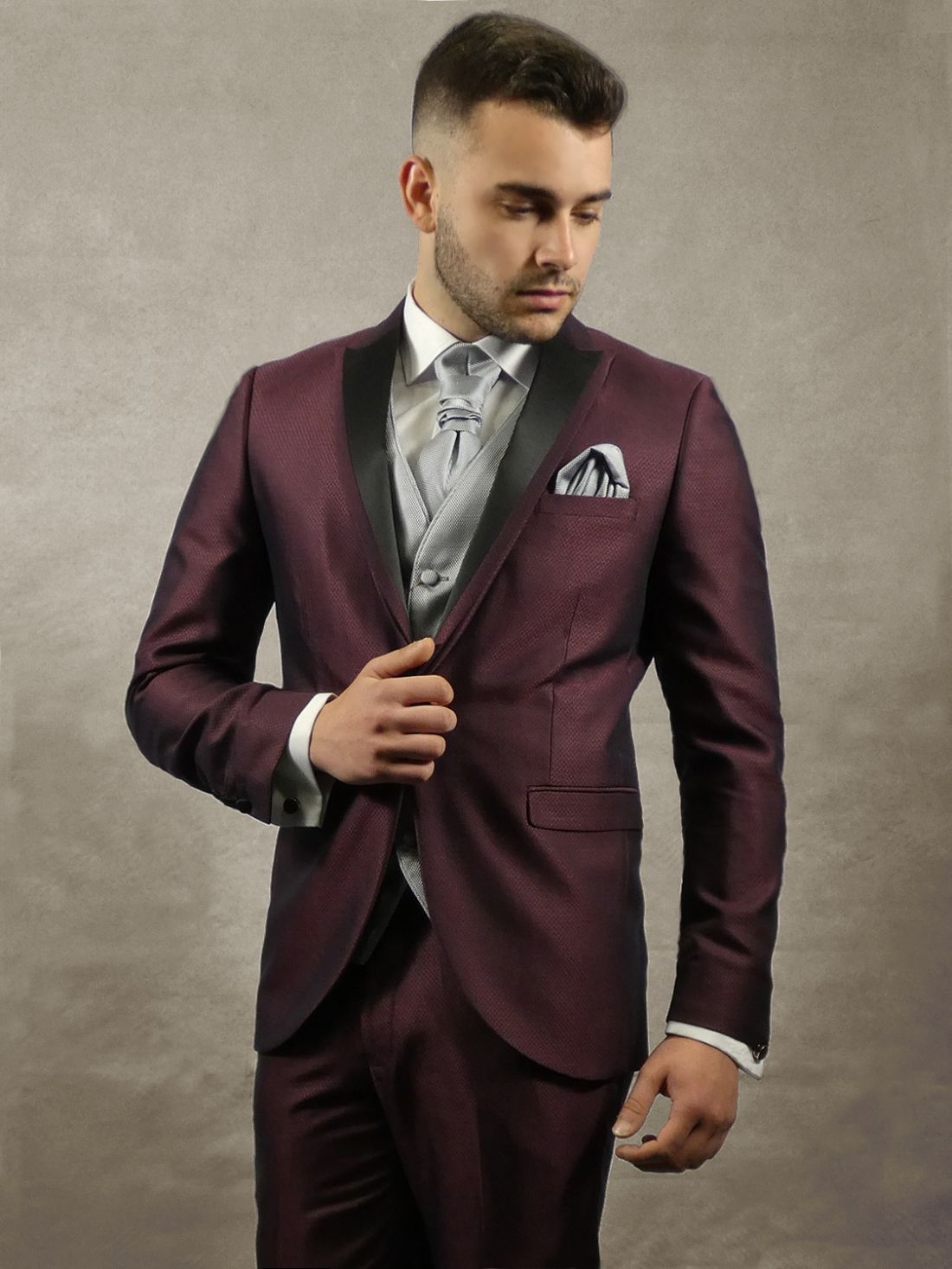 Traje de novio en Alicante completo 495 €