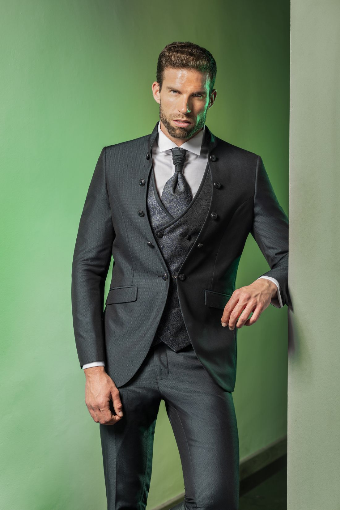 Giovanni Ricci Ceremonia 2025   Traje verde cuello mao