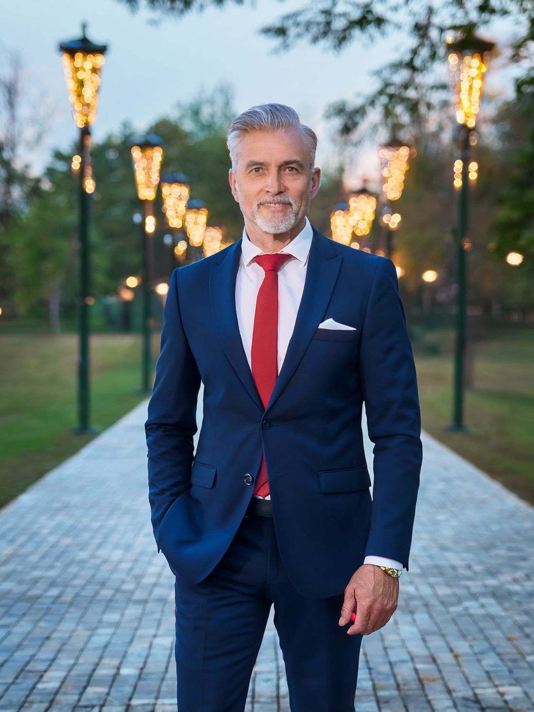 Traje de vestir para hombre en valencia