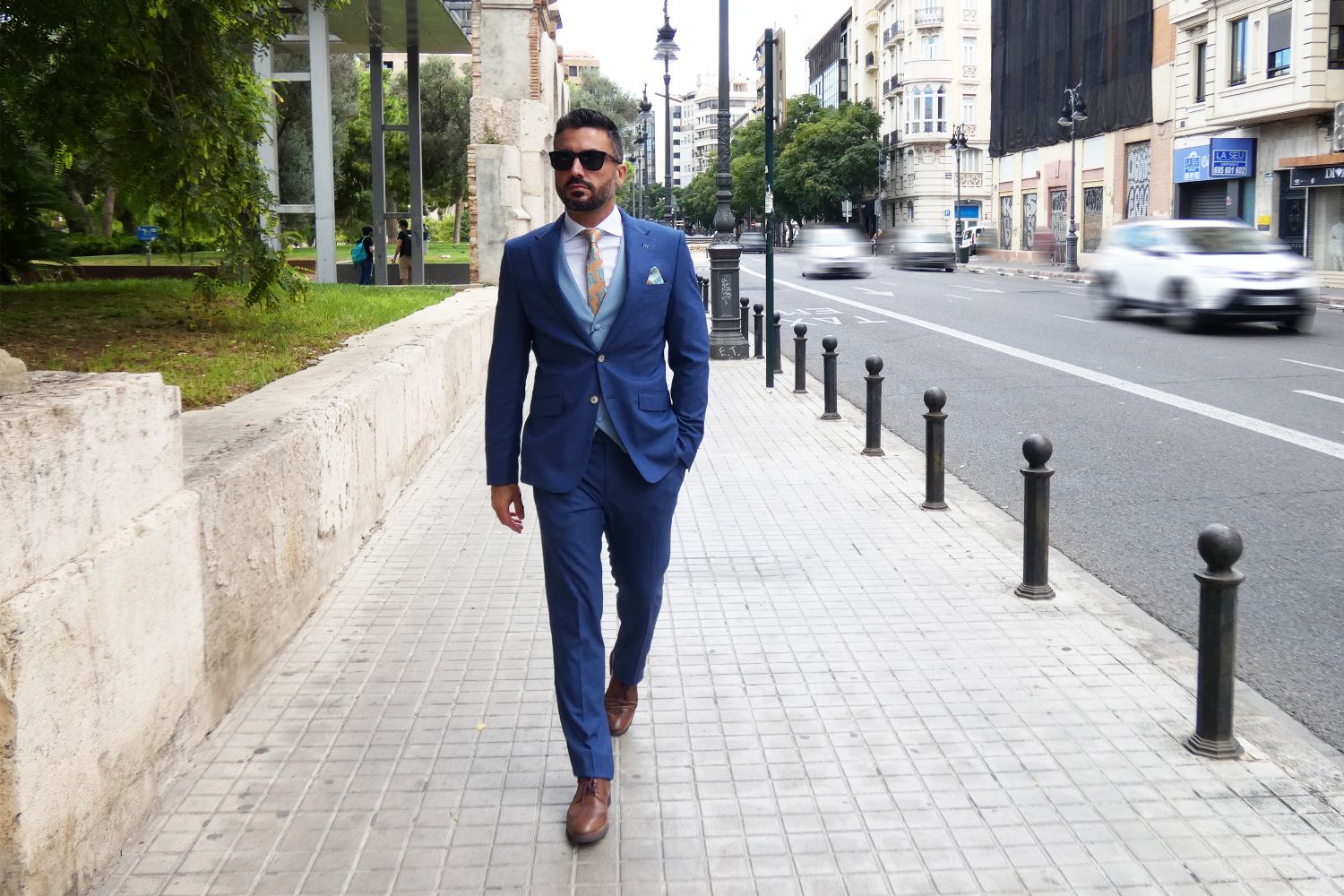 cinta encanto Secreto Trajes de hombre en Valencia | Garrido Ceremonia